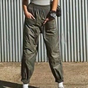 NWOT Free People Movement waterproof parachute pants